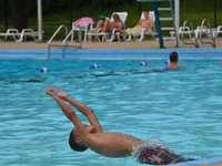 Roe Pool 'bon voyage celebration' is Saturday